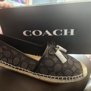 Coach Womens shoe